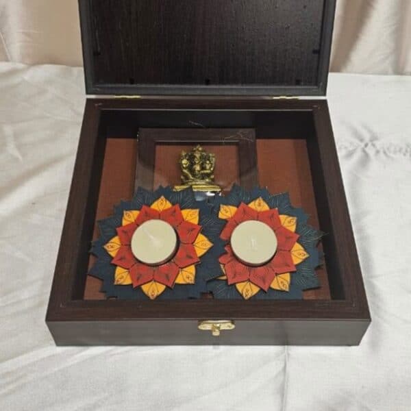 Devine Festivity Hamper