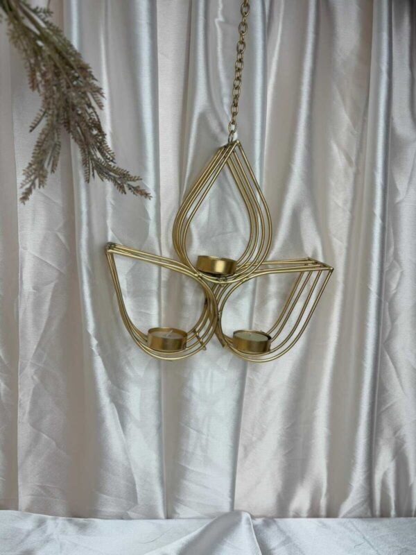 Elegant Leaf Hanging Decor – Handcrafted Festive Accent