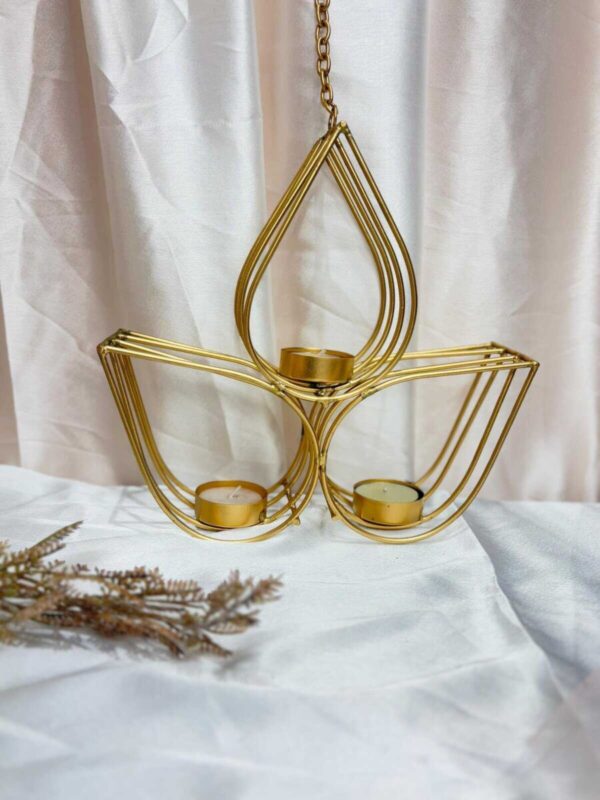 Elegant Leaf Hanging Decor – Handcrafted Festive Accent