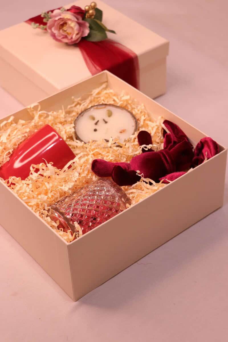 Elegant Valentine's Hamper for Her - Gift Set in Box