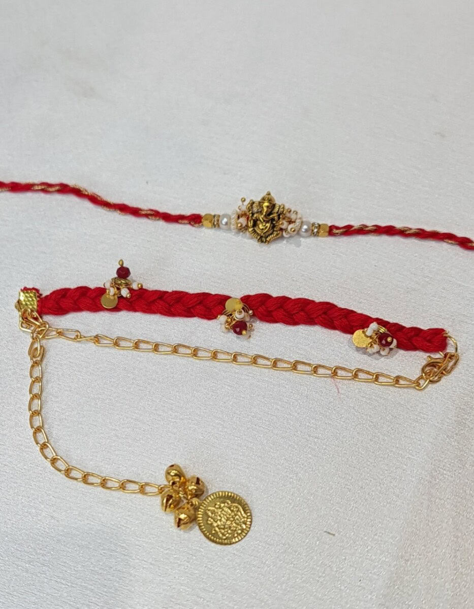 Raksha Bandhan pair